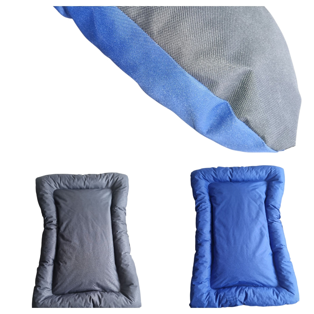 Waterproof pet bed 130x90cm ( double sided)