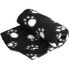 Pet winter blanket paw print black